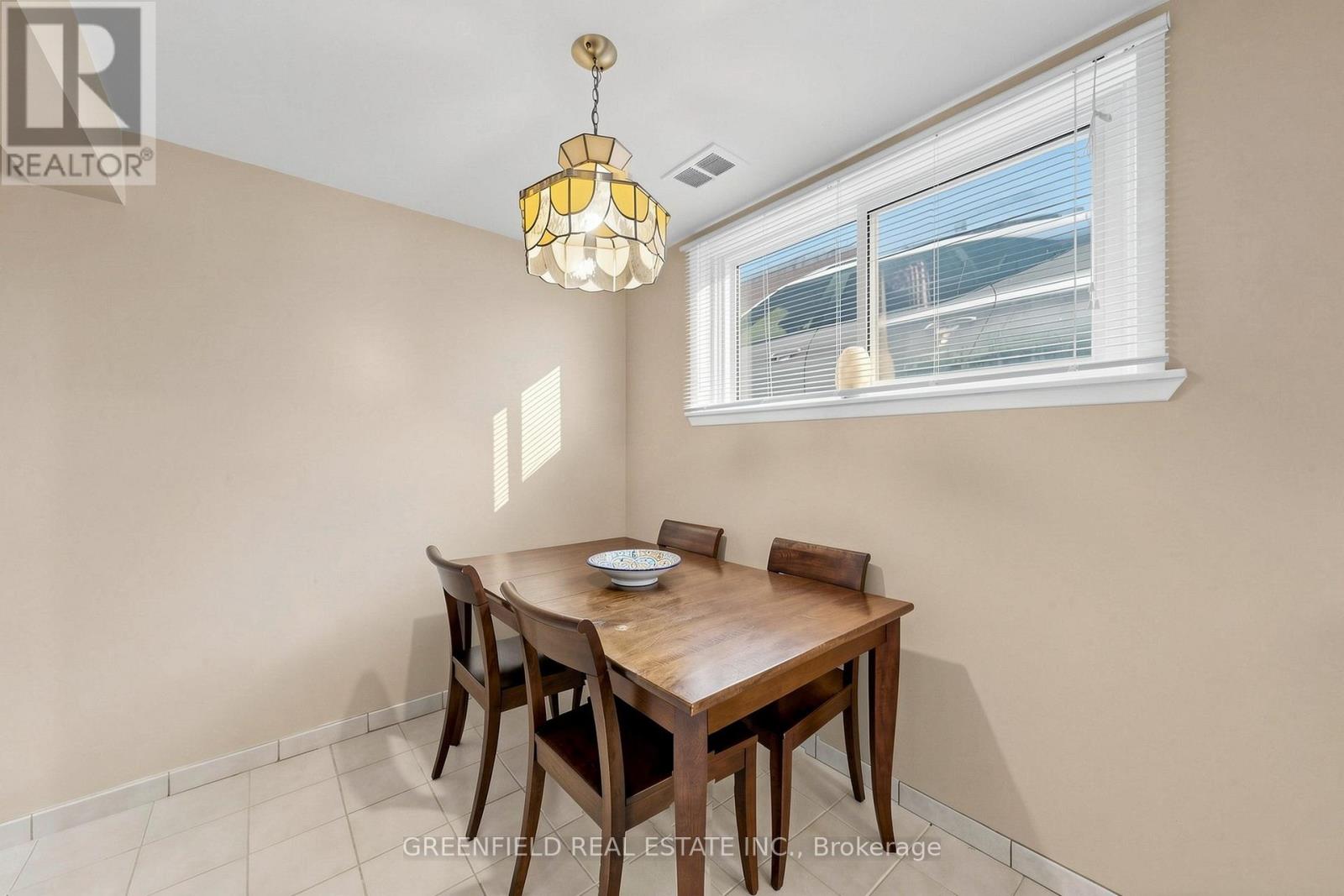 87 Mulholland Avenue, Toronto, Ontario  M6A 2S5 - Photo 27 - W13169128