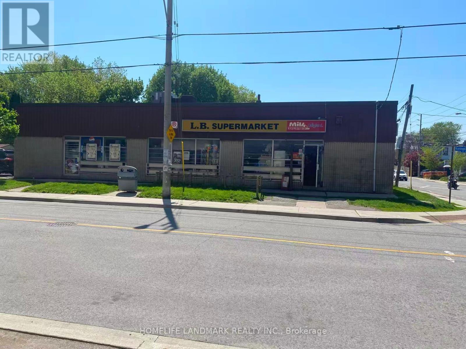 391 Lumsden Avenue, Toronto, Ontario  M4C 2L6 - Photo 6 - E13174666