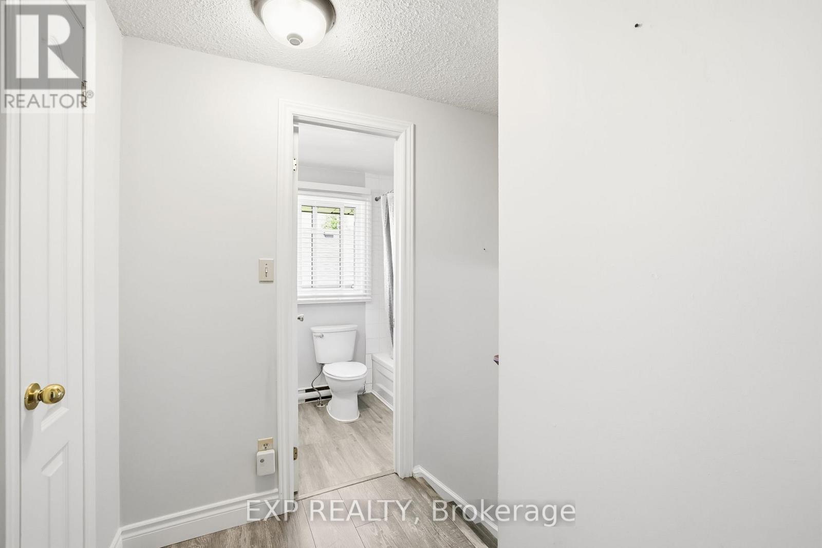 570 Annandale Street, Oshawa, Ontario  L1H 7S7 - Photo 23 - E13174748
