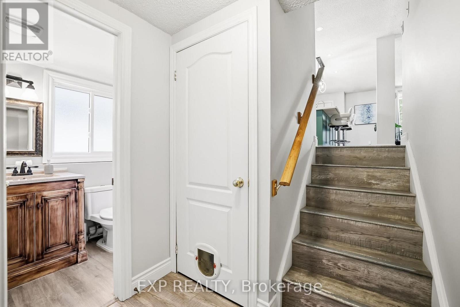 570 Annandale Street, Oshawa, Ontario  L1H 7S7 - Photo 30 - E13174748