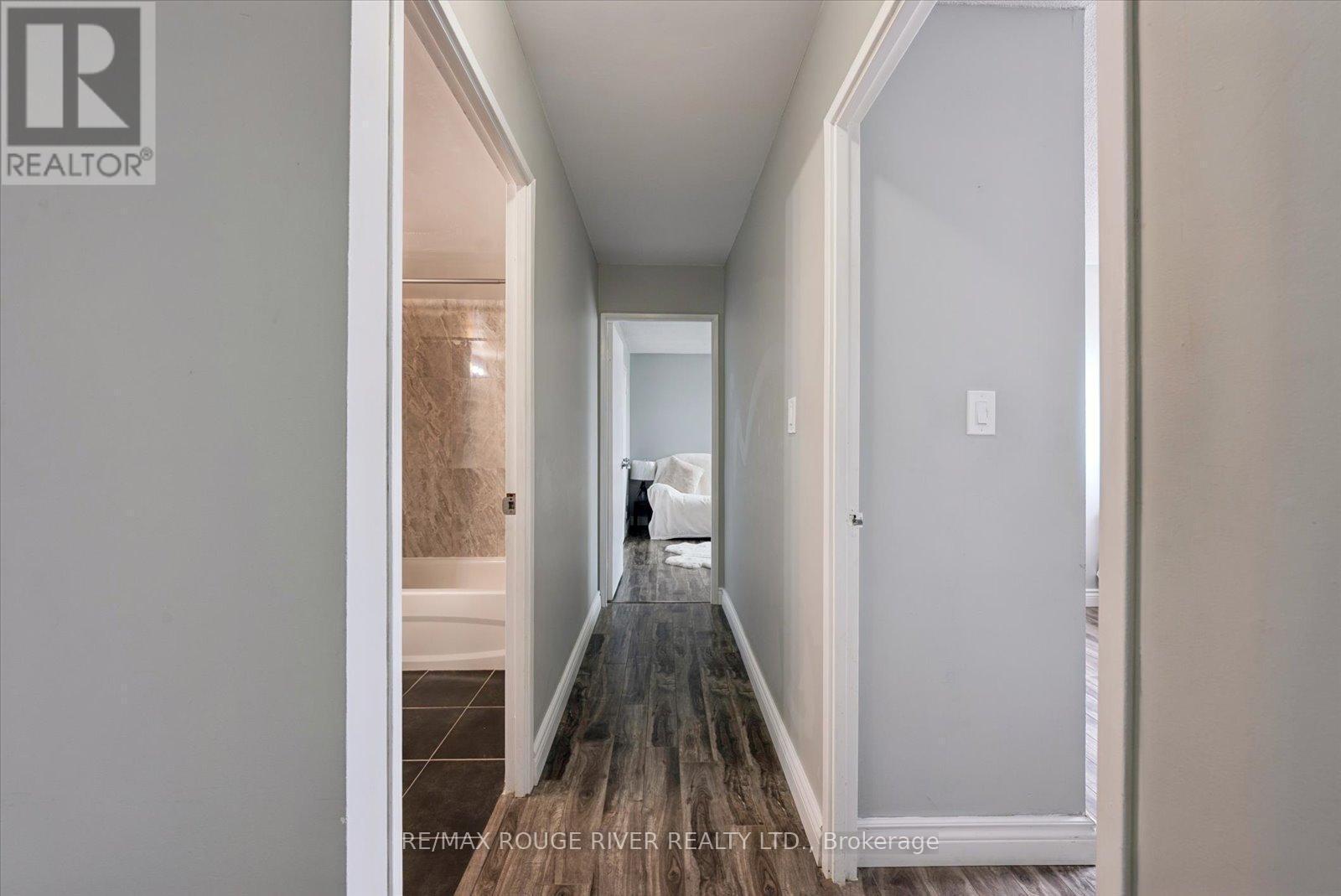 907 - 90 Ling Road, Toronto, Ontario  M1E 4Y3 - Photo 18 - E13174916