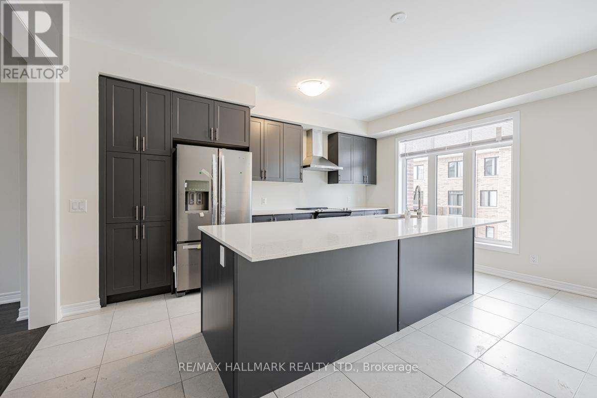 91 Elkington Crescent, Whitby, Ontario  L1P 0L7 - Photo 10 - E13174936
