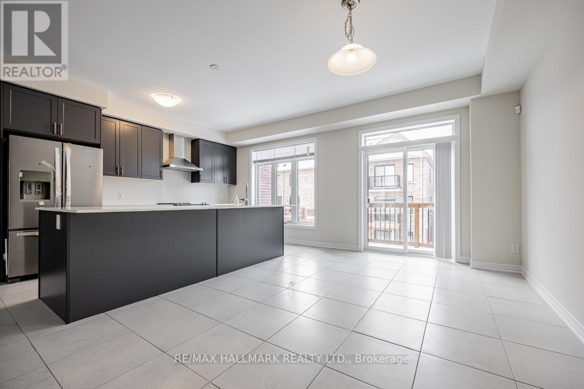 91 Elkington Crescent, Whitby, Ontario  L1P 0L7 - Photo 7 - E13174936