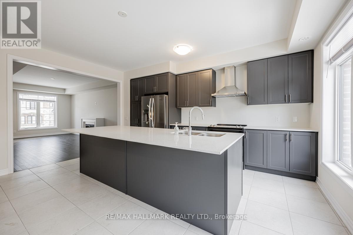 91 Elkington Crescent, Whitby, Ontario  L1P 0L7 - Photo 9 - E13174936