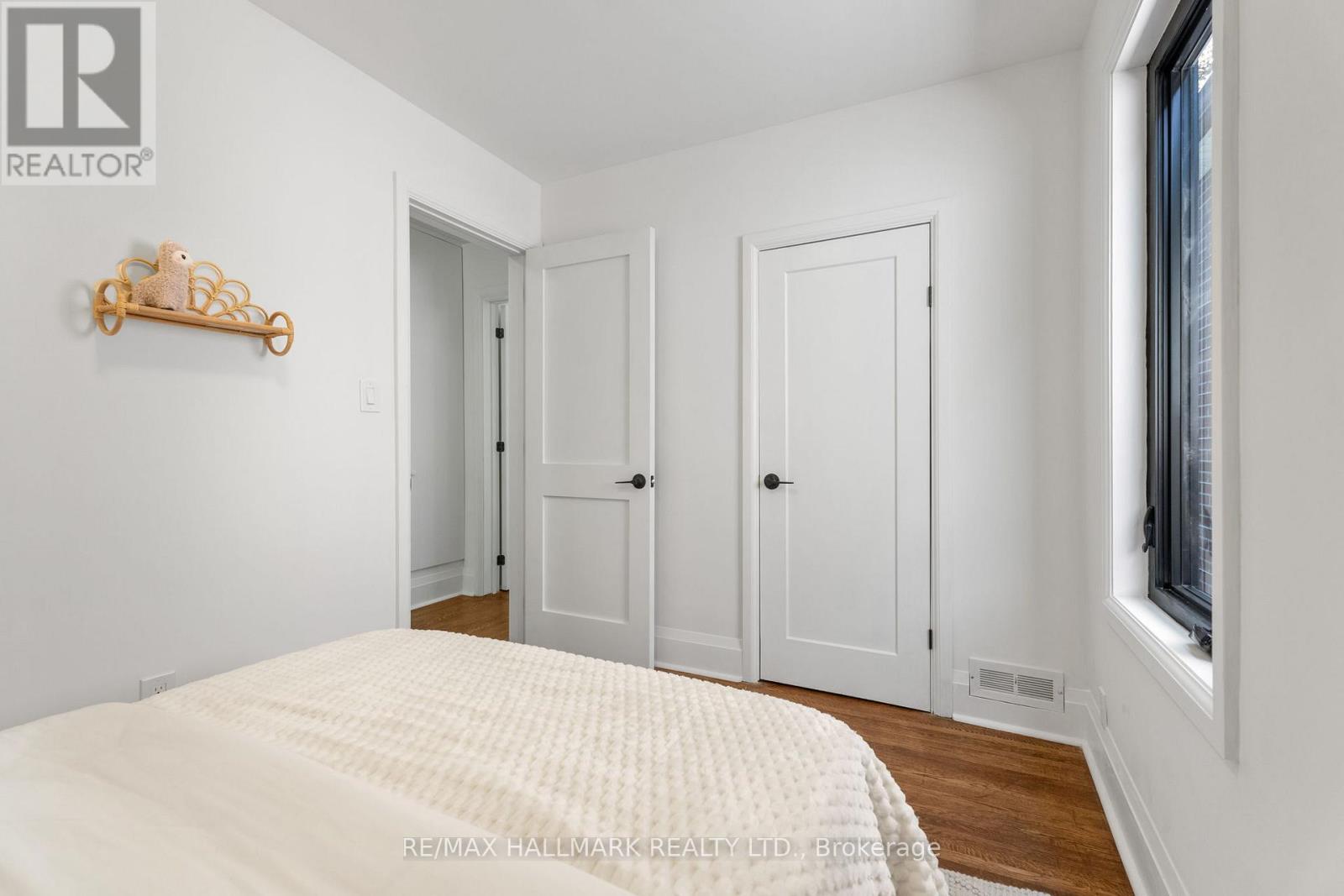 203 Parkmount Road, Toronto, Ontario  M4J 4V5 - Photo 23 - E13174996