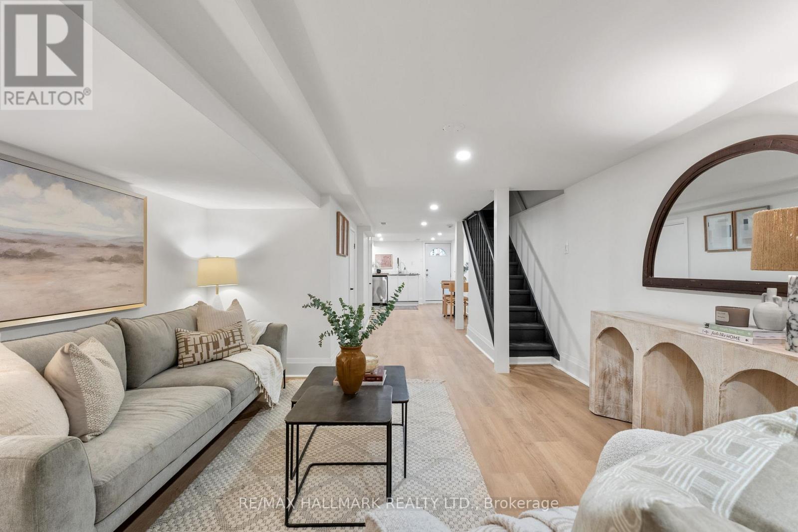 203 Parkmount Road, Toronto, Ontario  M4J 4V5 - Photo 27 - E13174996