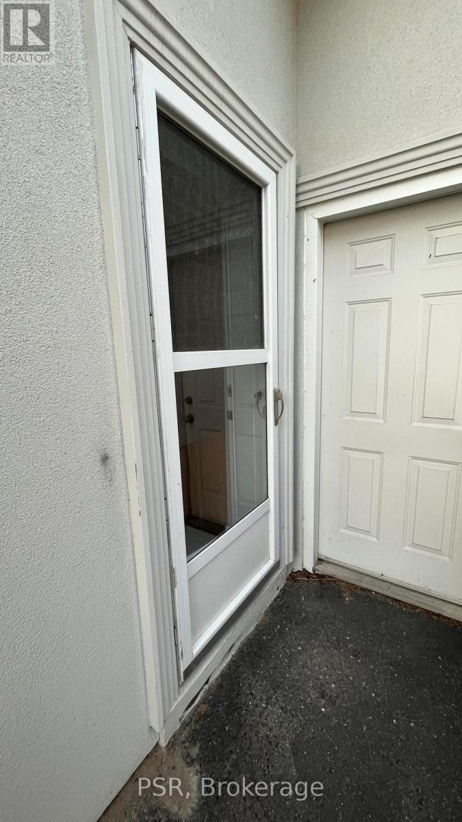 Lower - 307 Anderson Street, Whitby, Ontario  L1N 3V7 - Photo 2 - E13175090