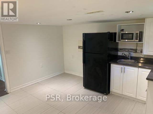 Lower - 307 Anderson Street, Whitby, Ontario  L1N 3V7 - Photo 6 - E13175090