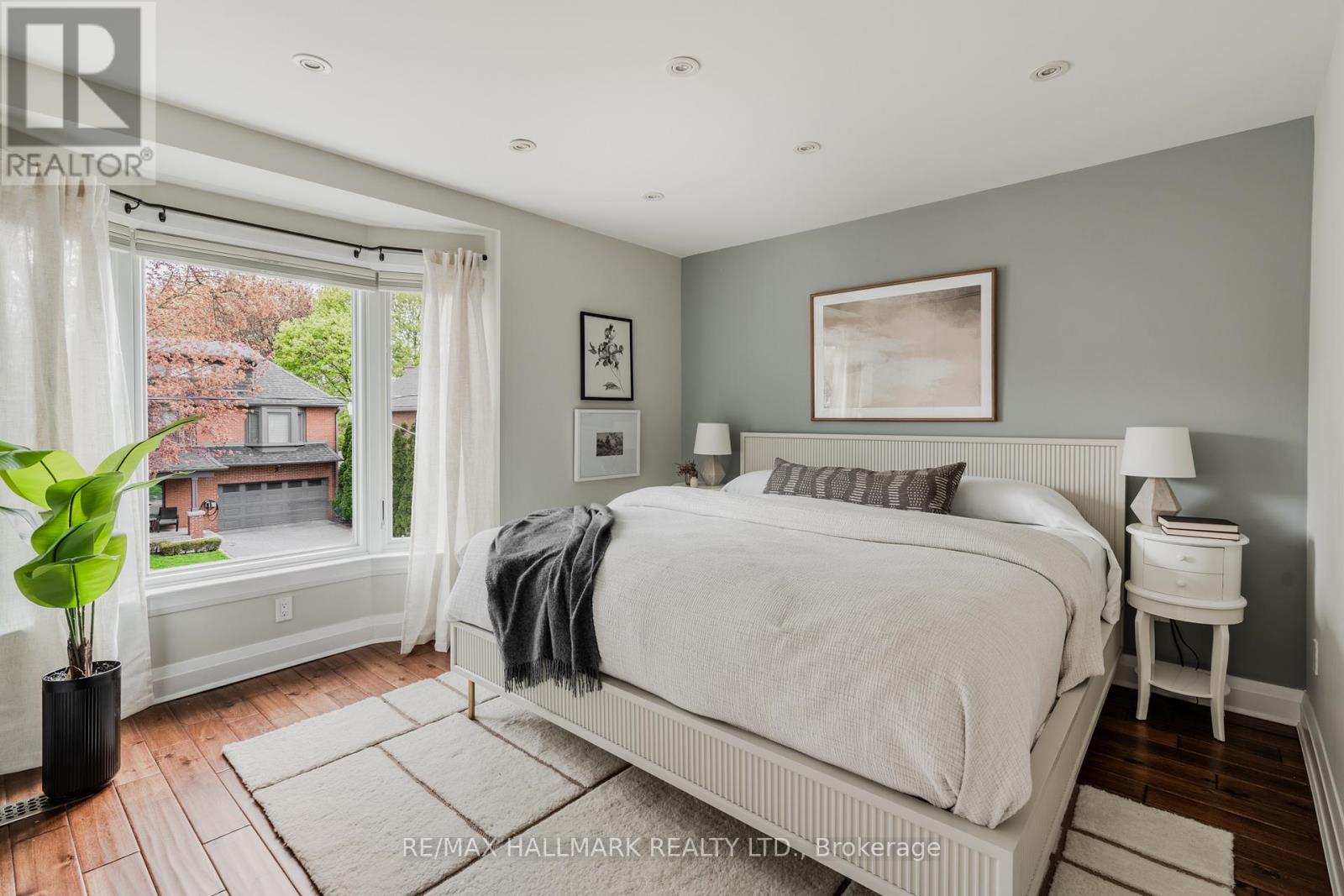 4 Wayland Avenue, Toronto, Ontario  M4E 3C7 - Photo 13 - E13175106