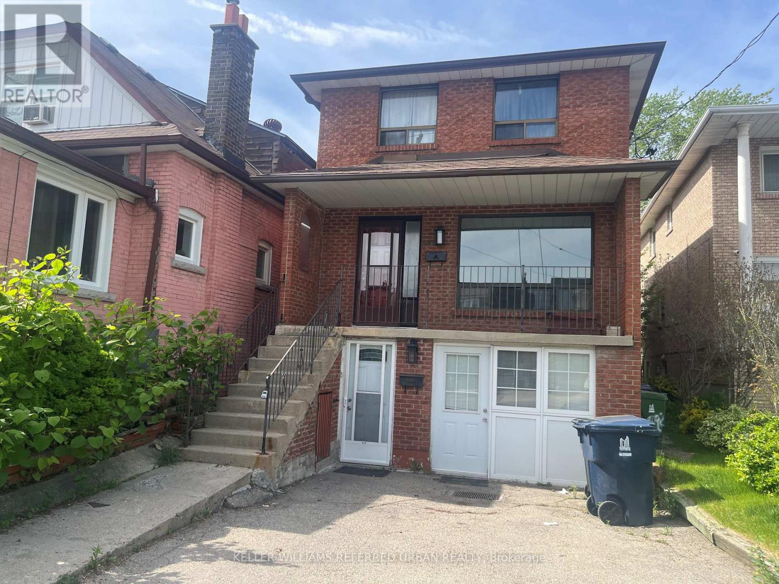 MAIN - 222 MORTIMER AVENUE, Toronto, Ontario
