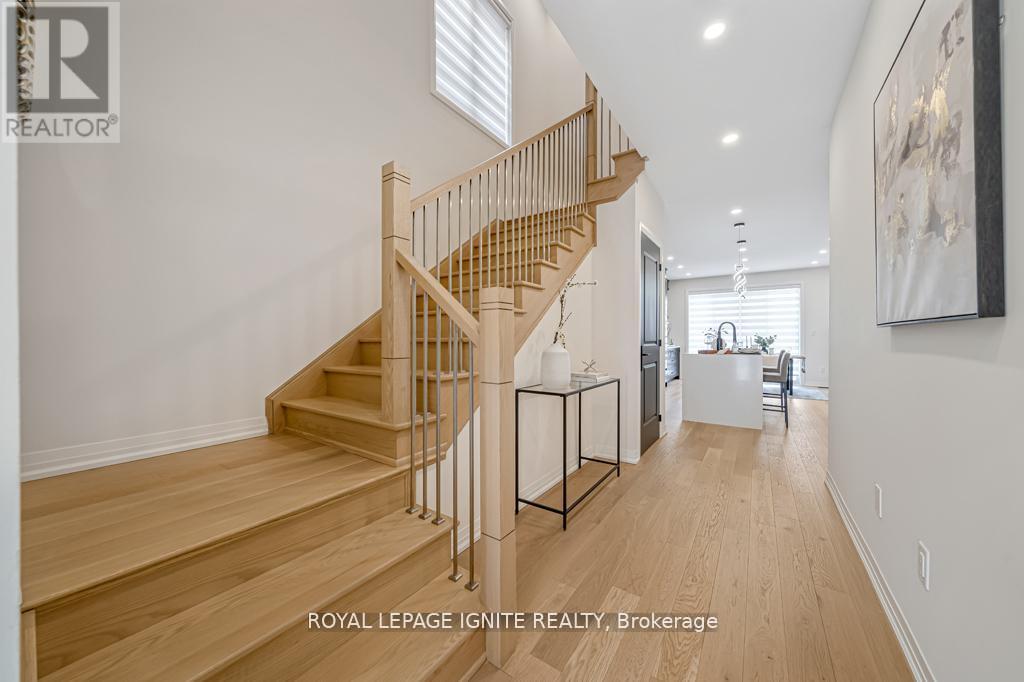 1160 Skyridge Boulevard, Pickering, Ontario  L1X 0M3 - Photo 5 - E13175176