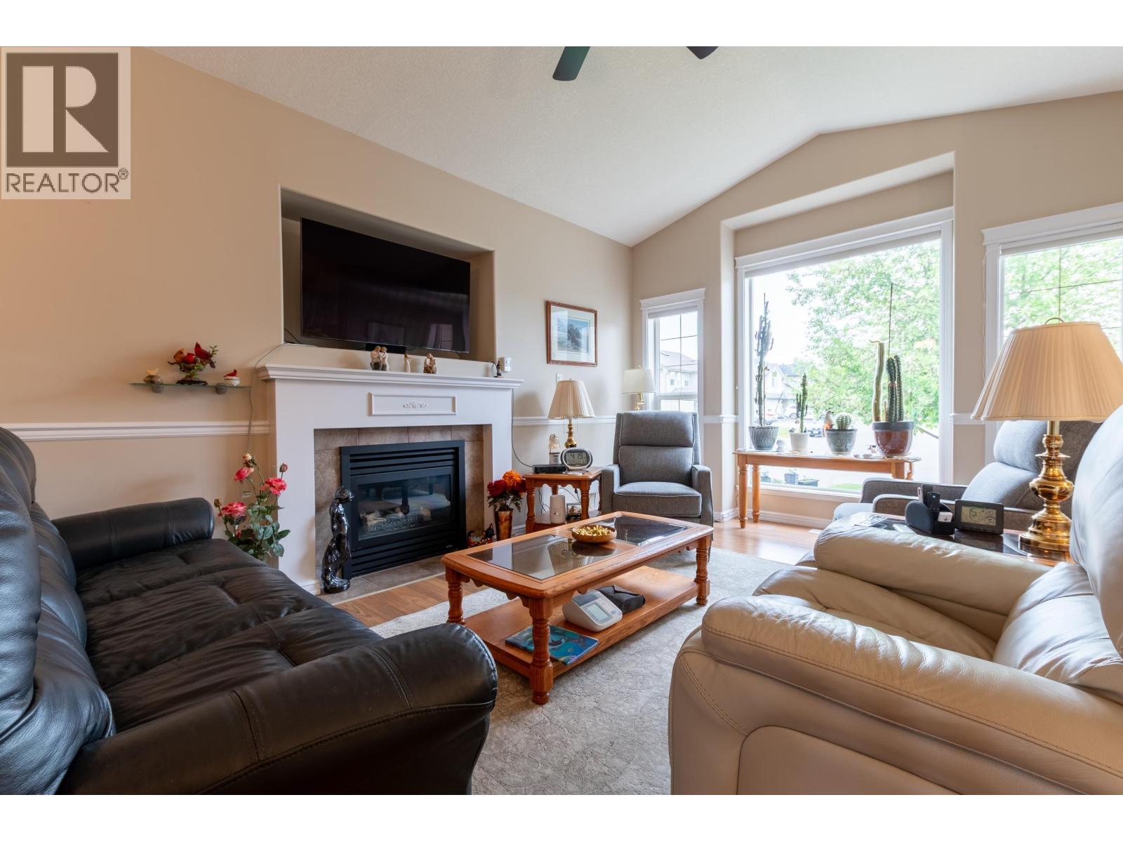 6946 Chartwell Crescent, Prince George, British Columbia  V2N 6Y4 - Photo 6 - R3127967