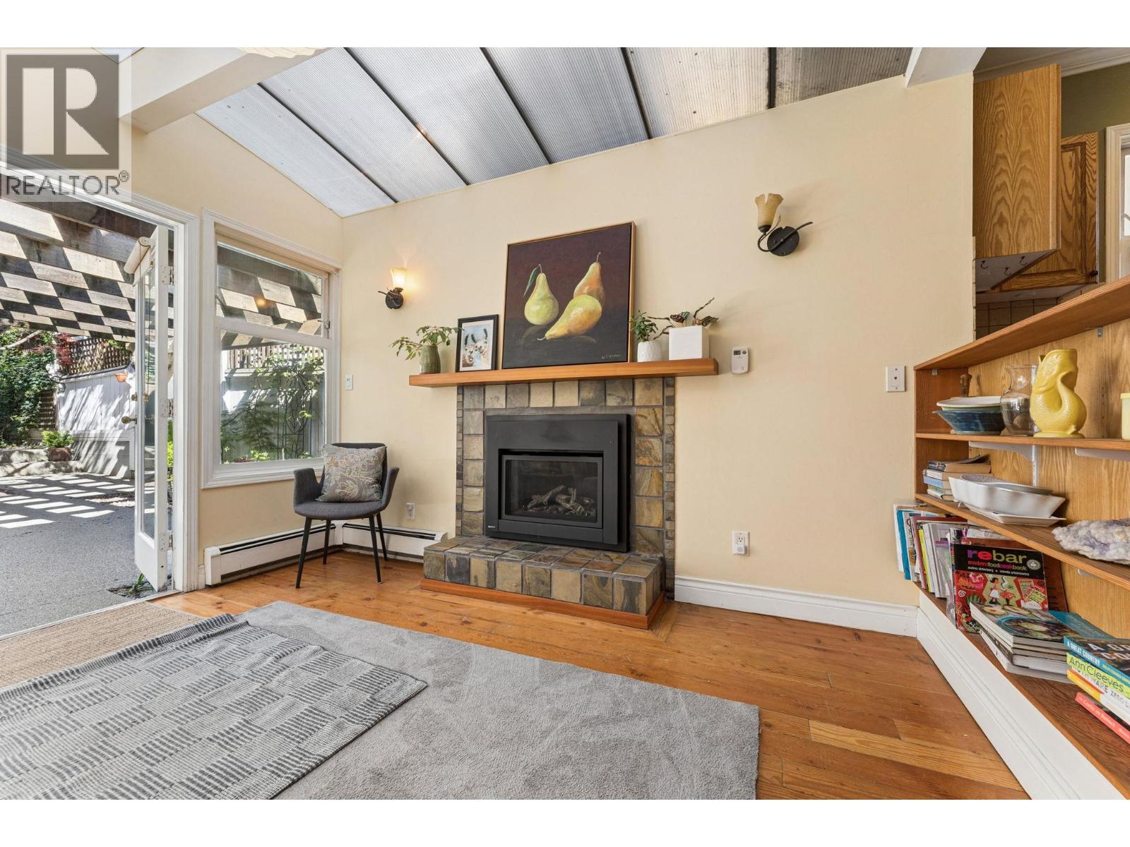 408 E 2nd Street, North Vancouver, British Columbia  V7L 1C8 - Photo 16 - R3116399