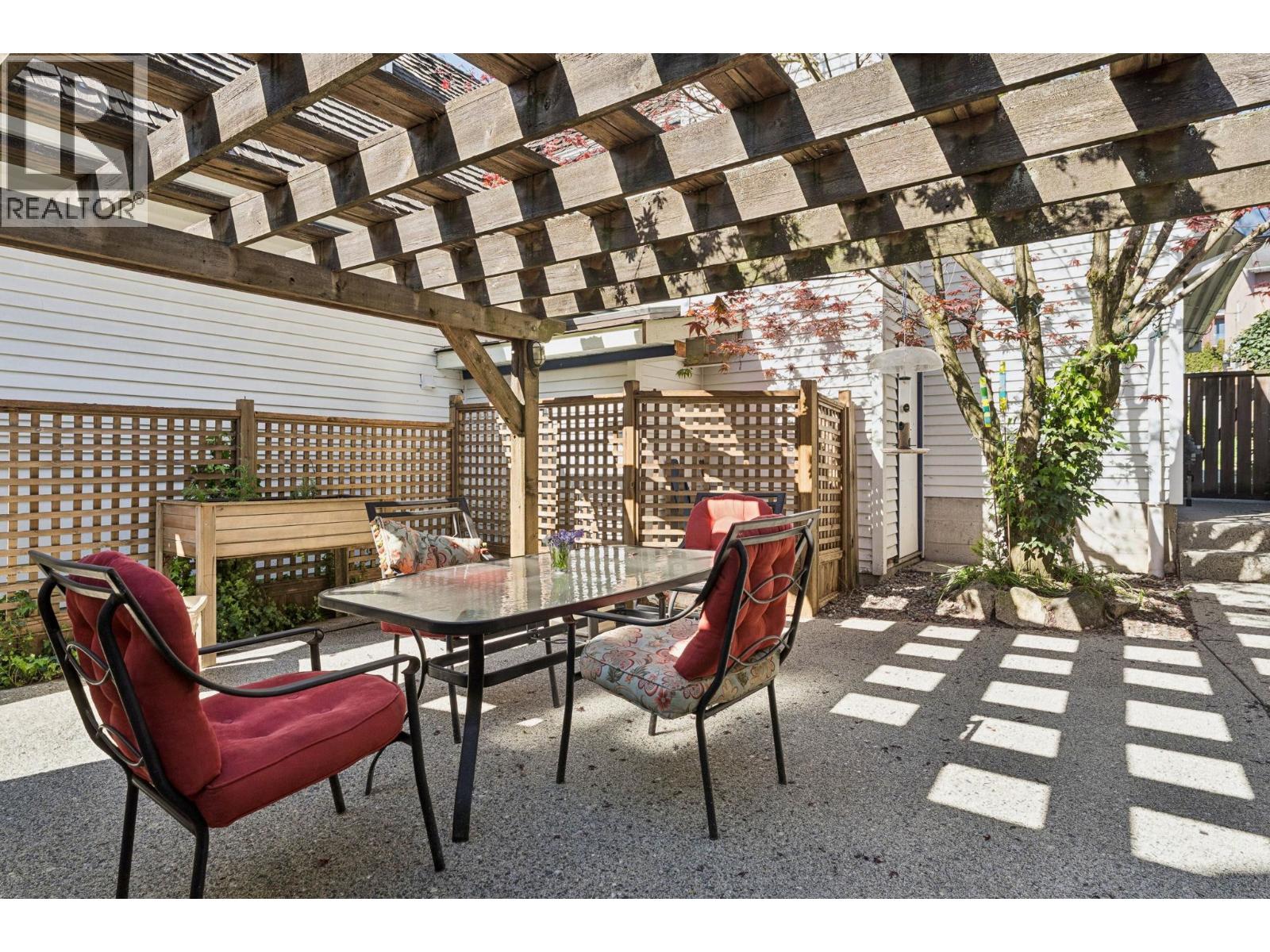 408 E 2nd Street, North Vancouver, British Columbia  V7L 1C8 - Photo 18 - R3116399
