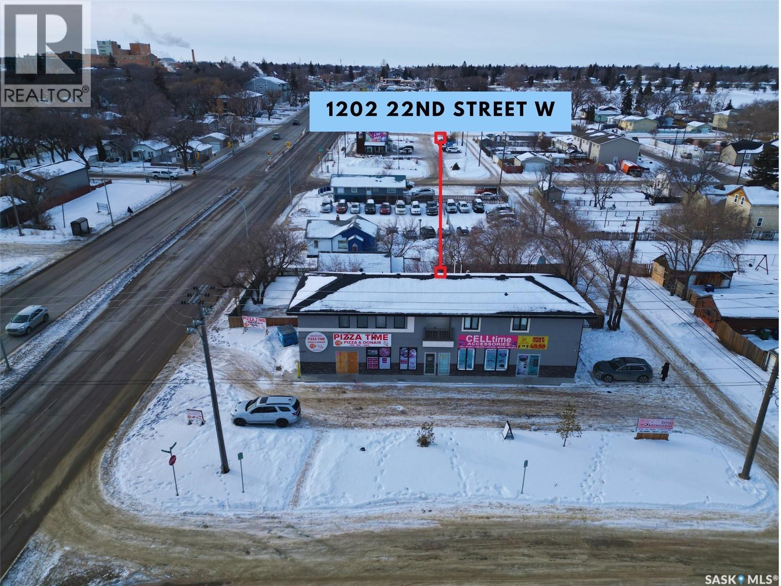 1202 22nd Street W, Saskatoon, Saskatchewan  S7M 0S7 - Photo 2 - SK027036