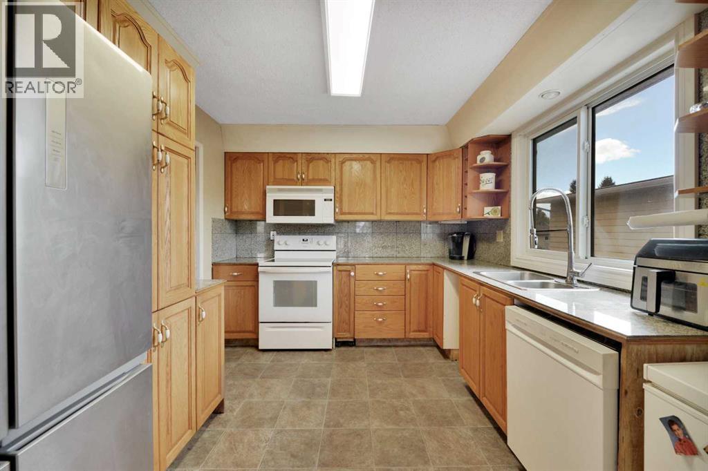 3905 51a Street, Red Deer, Alberta  T4N 1A6 - Photo 19 - A2299931