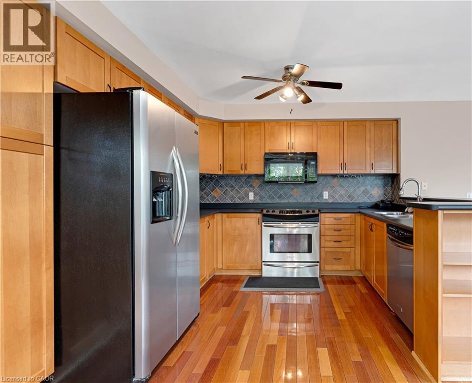 92 Baggs Crescent, Cambridge, Ontario  N1T 2E8 - Photo 8 - 40833344