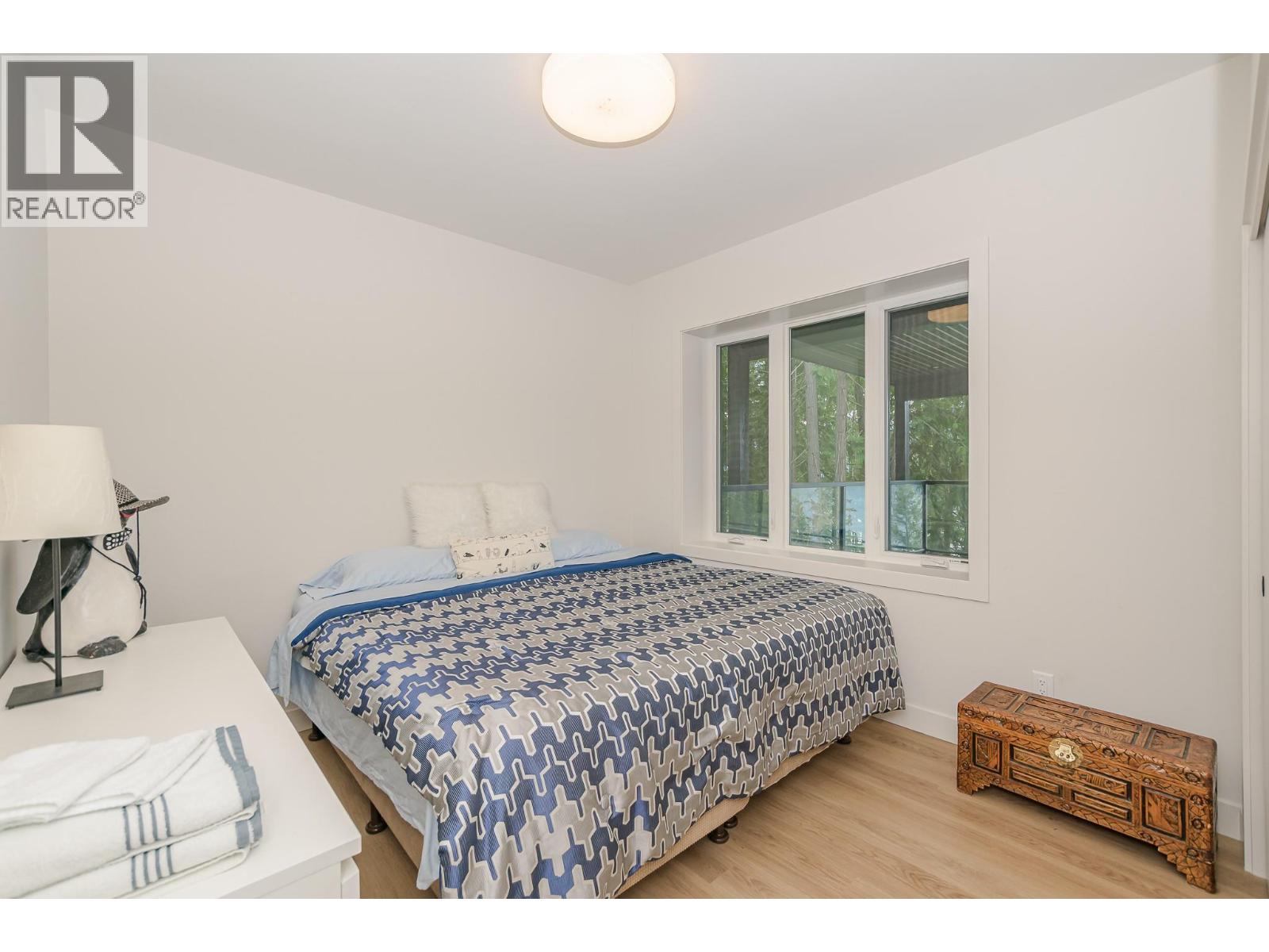 7750 Golf Course Road, Anglemont, British Columbia  V0E 1M8 - Photo 35 - 10344080
