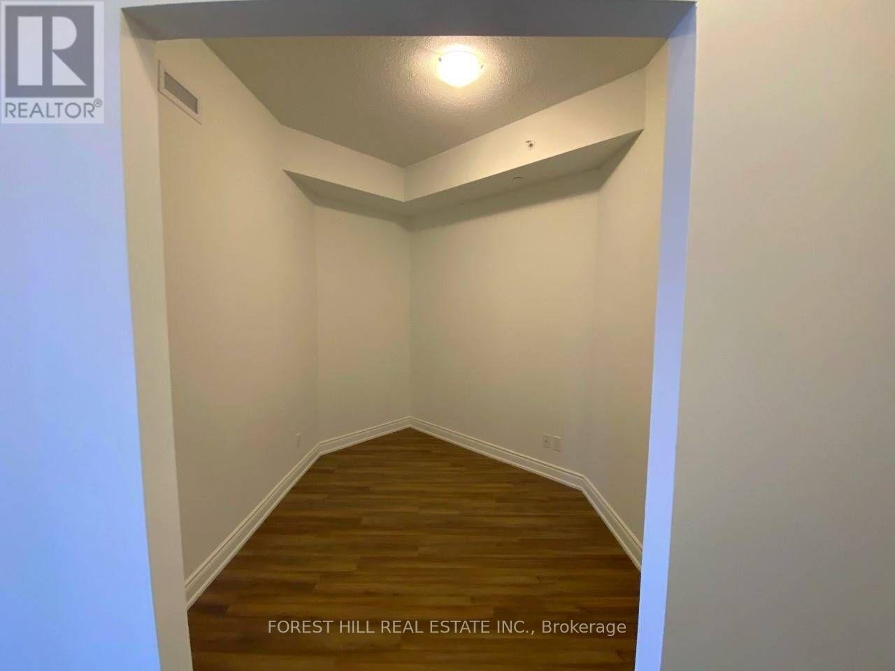 605 - 9618 Yonge Street, Richmond Hill, Ontario  L4C 0X5 - Photo 3 - N13174790