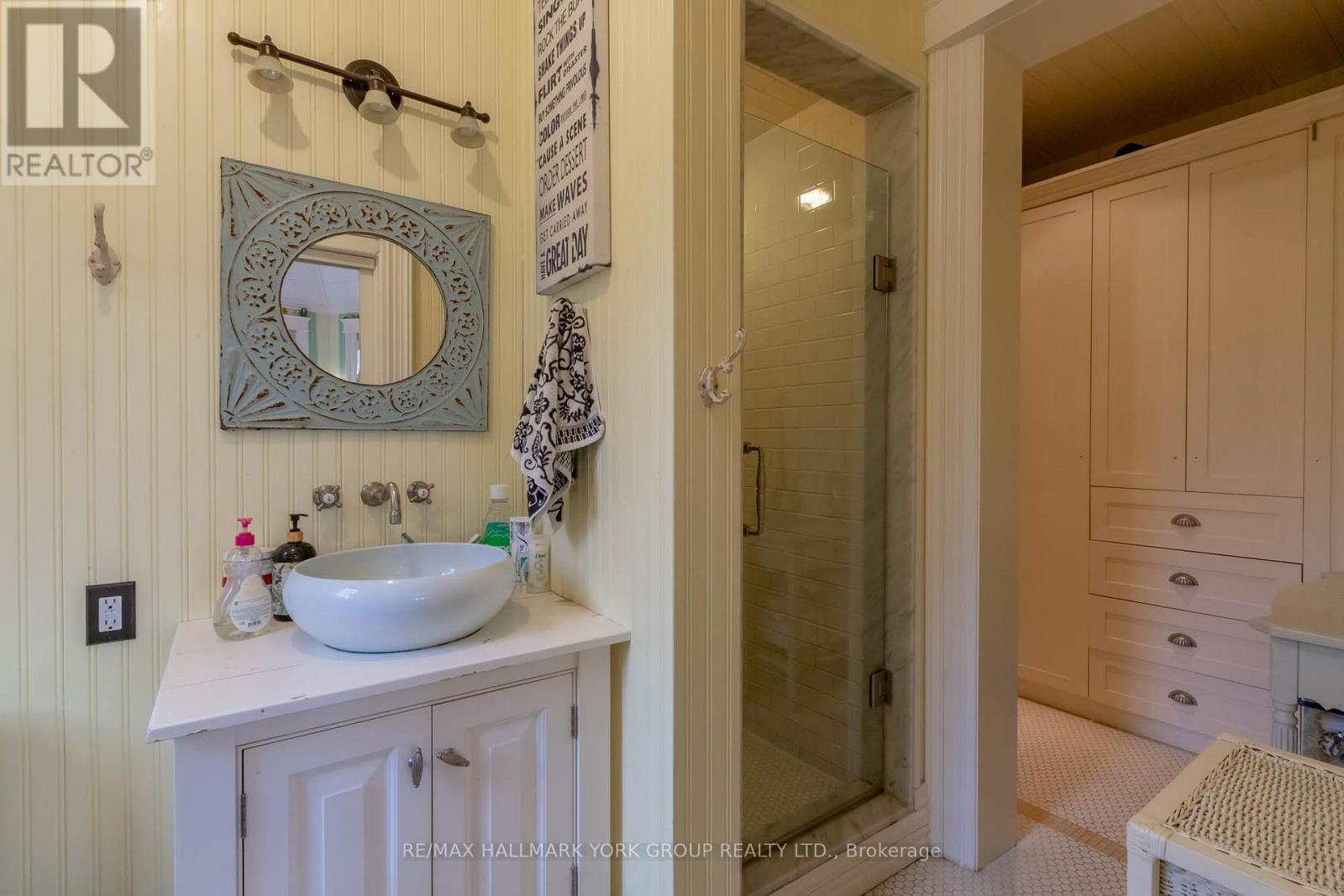 736 Lake Drive N, Georgina, Ontario  L4P 3C8 - Photo 46 - N13174988
