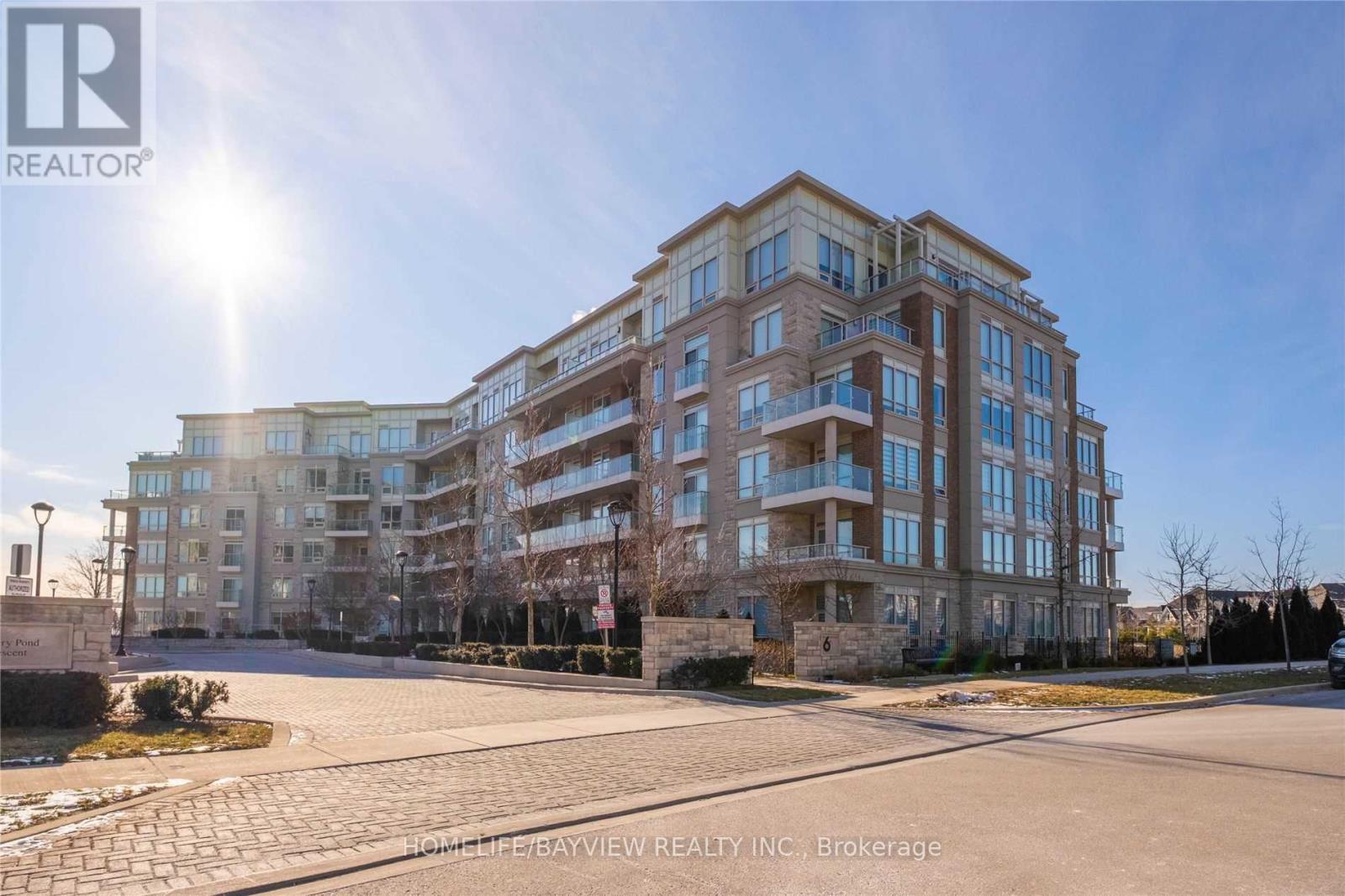 207 - 9 STOLLERY POND CRESCENT, Markham, Ontario