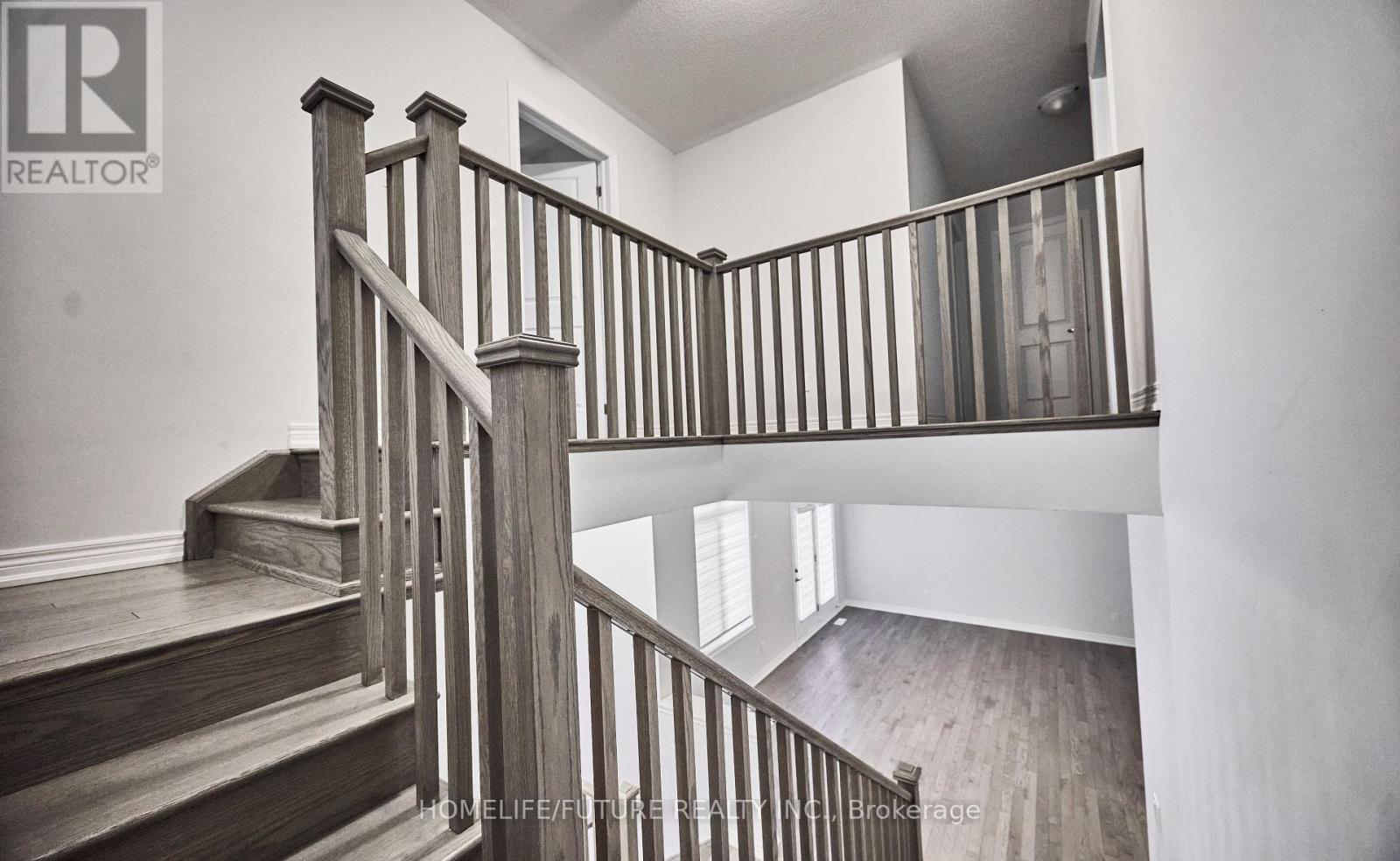 23 Faimira Avenue, Georgina, Ontario  L4P 0C2 - Photo 25 - N13175182
