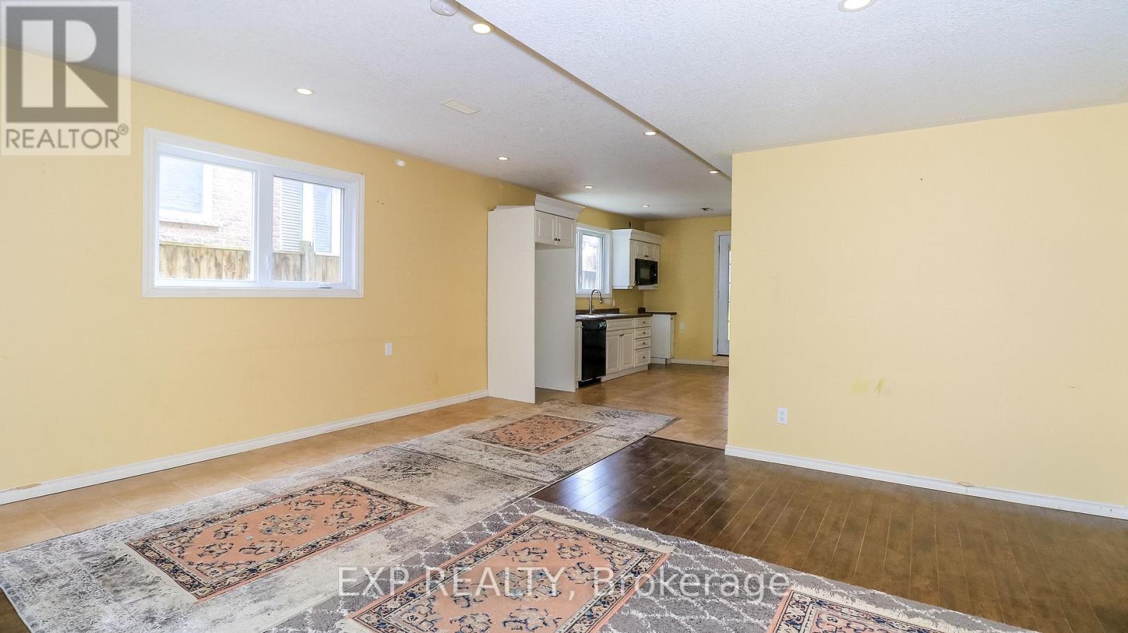 125 Jessica Drive, Barrie, Ontario  L4N 5Z5 - Photo 24 - S13174676