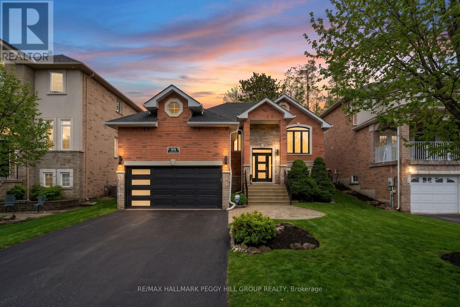 99 CUMMING DRIVE, Barrie, Ontario