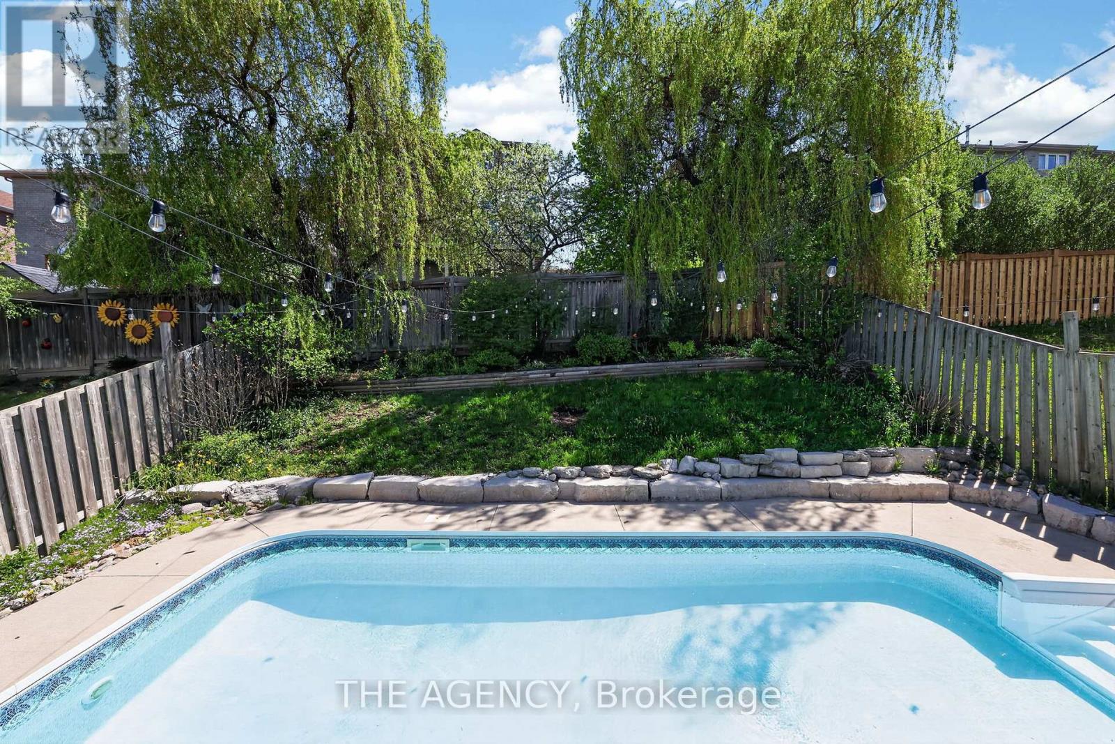 21 Silver Trail, Barrie, Ontario  L4N 2S2 - Photo 47 - S13175036