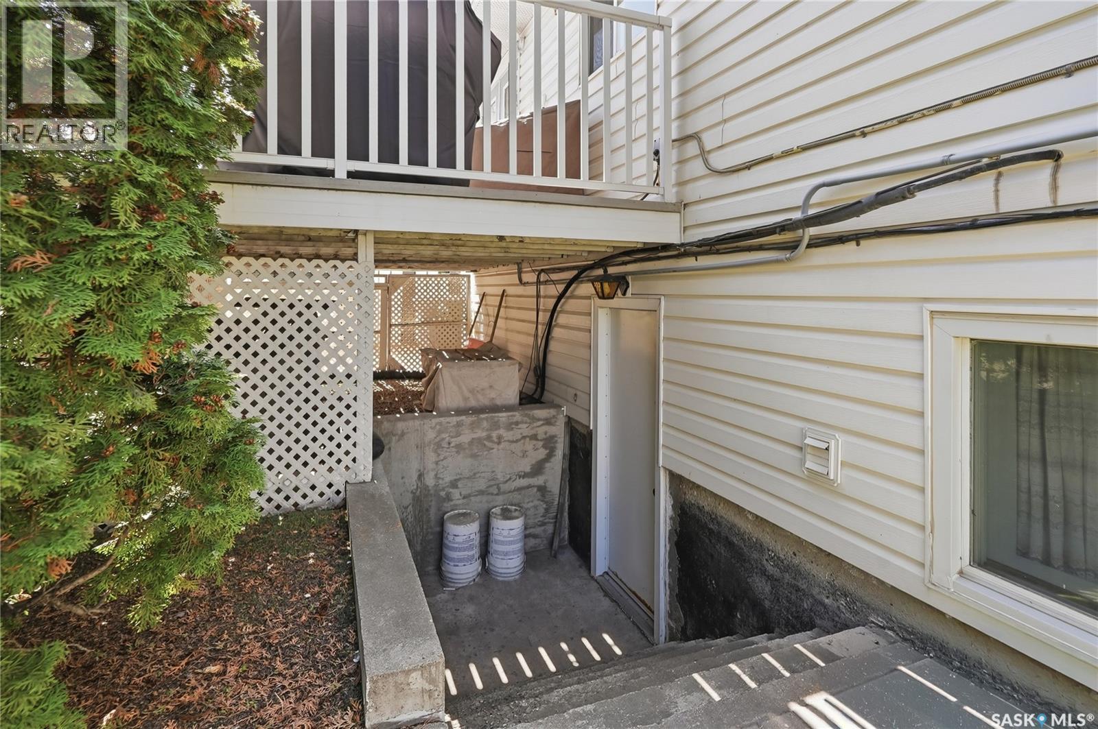 3355 Fairlight Drive, Saskatoon, Saskatchewan  S7N 4M1 - Photo 50 - SK037140