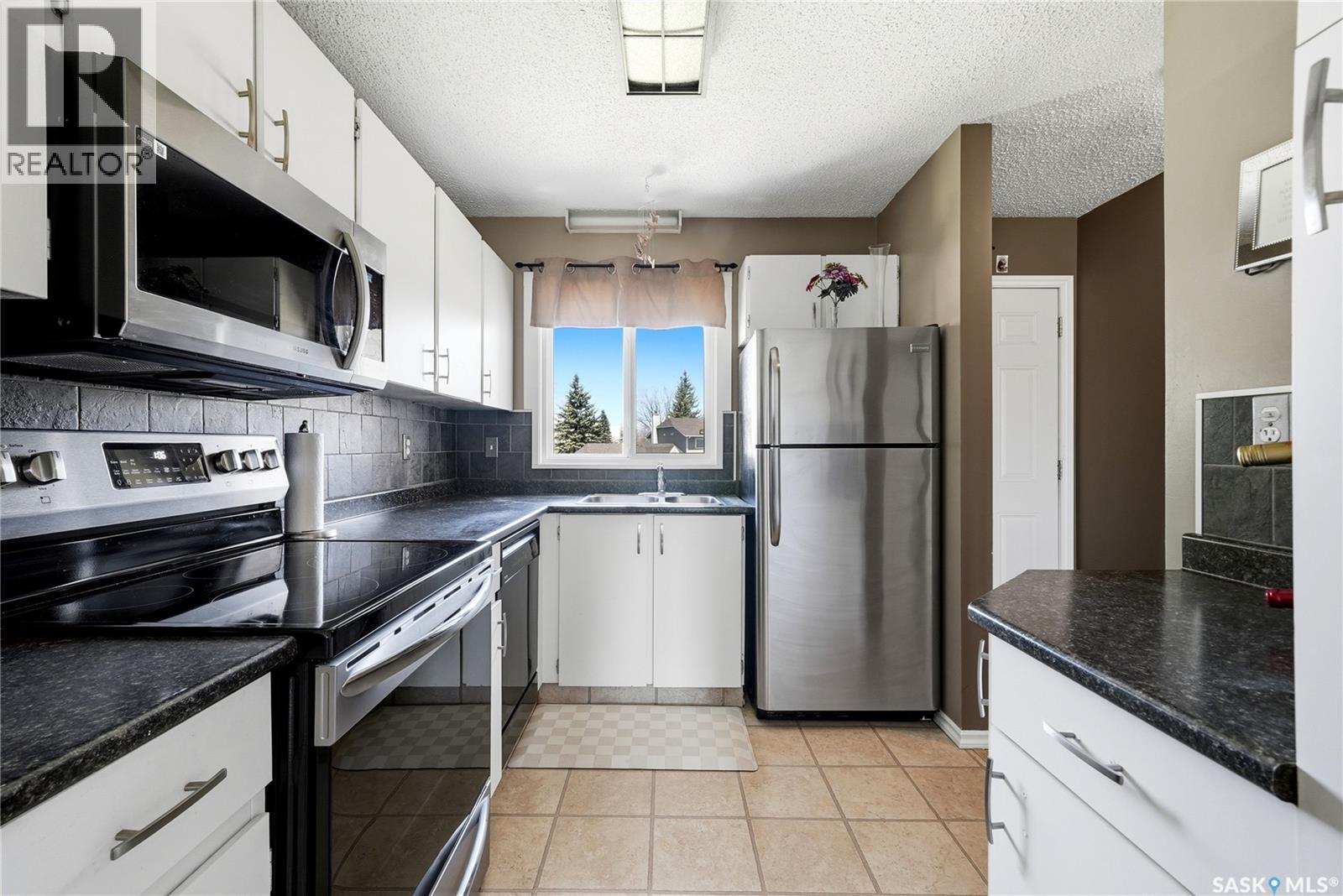 6427 Rochdale Boulevard, Regina, Saskatchewan  S4X 2Y9 - Photo 10 - SK037102