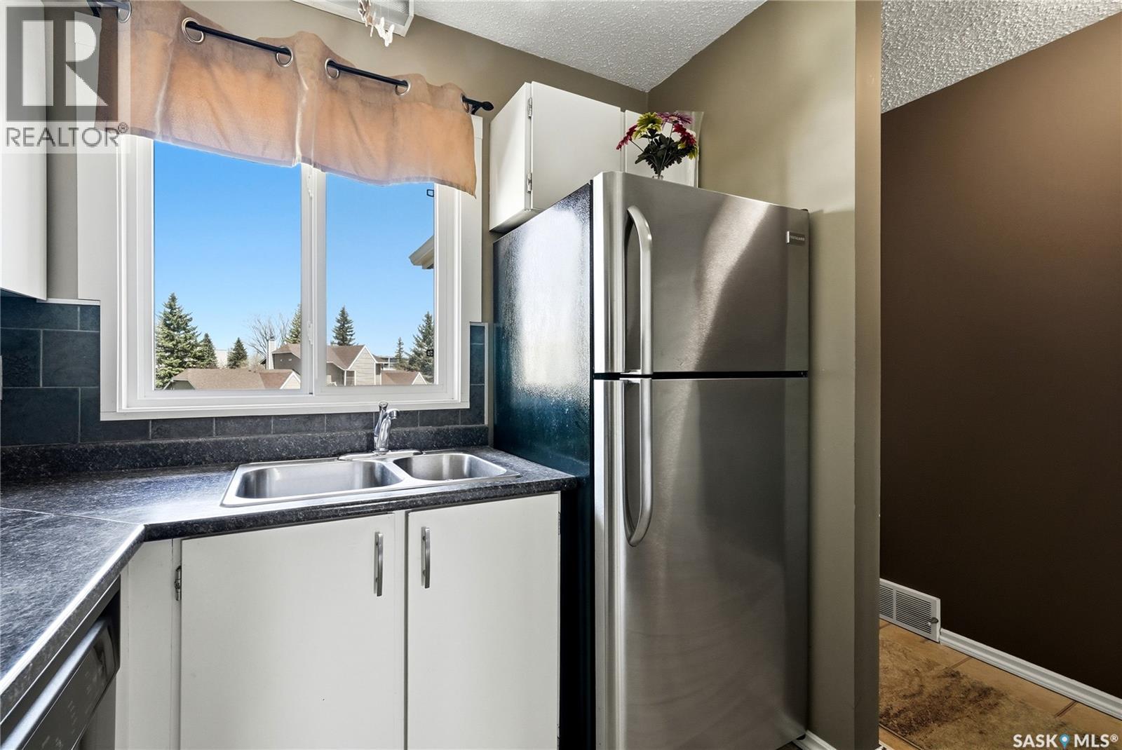 6427 Rochdale Boulevard, Regina, Saskatchewan  S4X 2Y9 - Photo 8 - SK037102