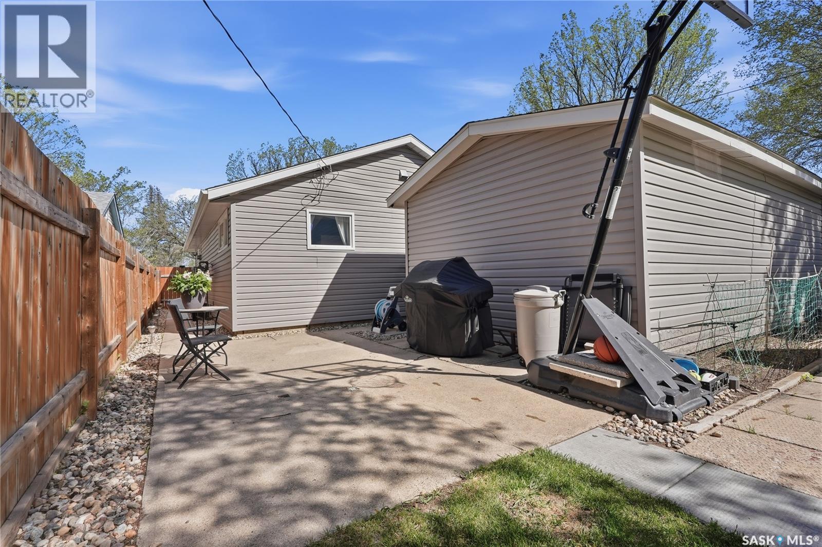901 R Avenue N, Saskatoon, Saskatchewan  S7L 2Z4 - Photo 28 - SK037089
