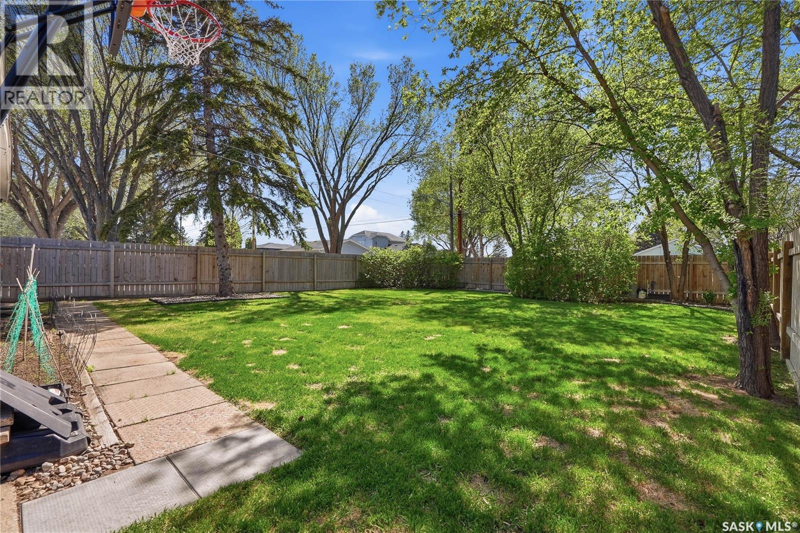 901 R Avenue N, Saskatoon, Saskatchewan  S7L 2Z4 - Photo 31 - SK037089
