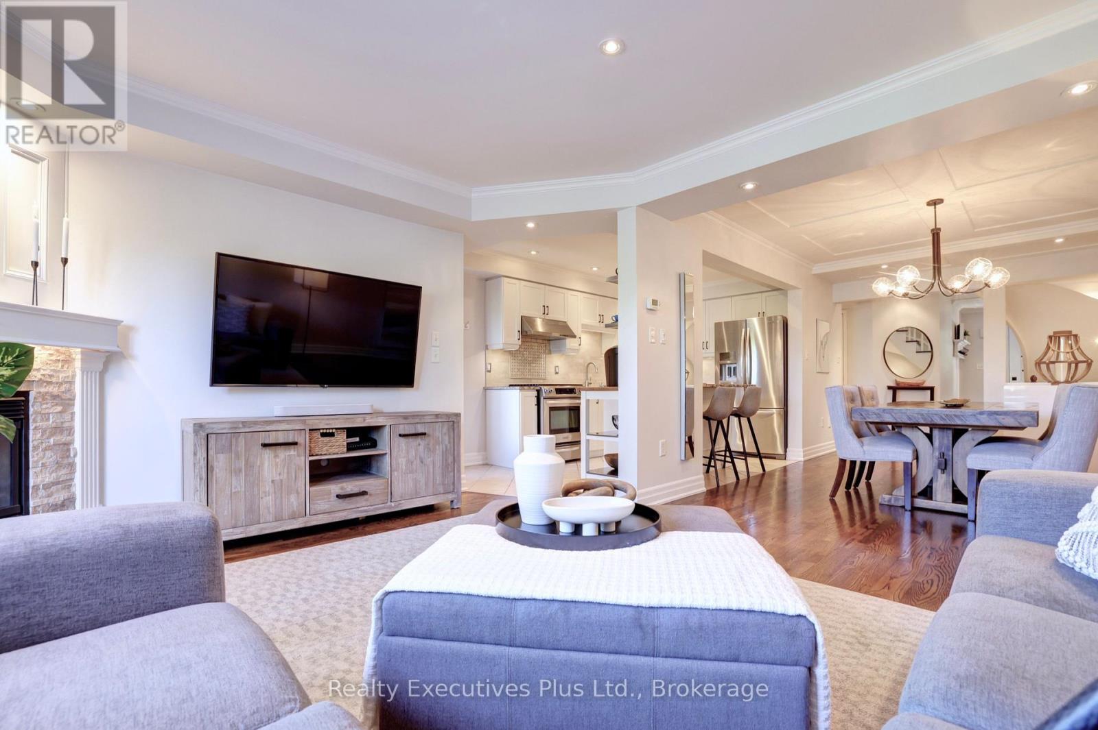 2009 Erika Court, Oakville, Ontario  L6M 4R4 - Photo 17 - W13175270