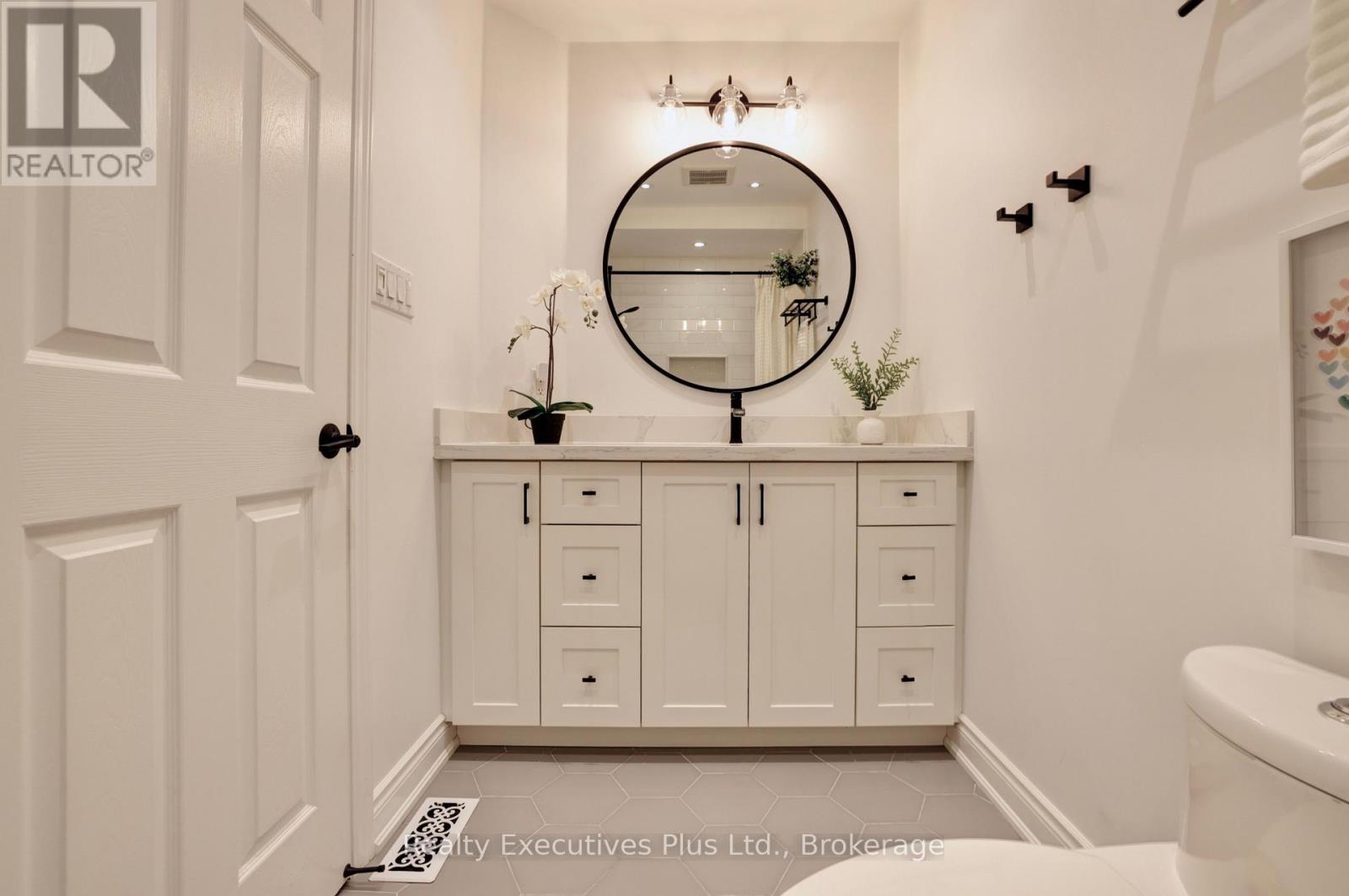 2009 Erika Court, Oakville, Ontario  L6M 4R4 - Photo 29 - W13175270
