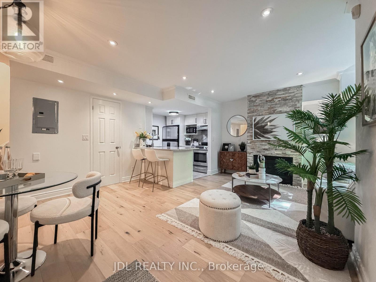 5 - 87 Lillian Street, Toronto, Ontario  M4S 2H7 - Photo 6 - C13167970