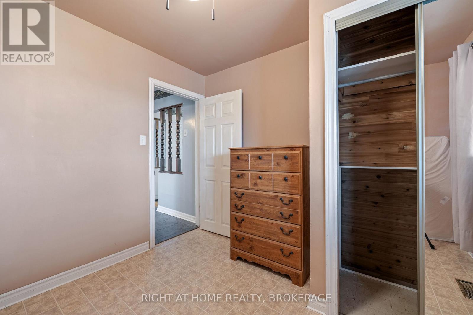133 Quaker Road, Welland, Ontario  L3C 3G3 - Photo 22 - X13175282