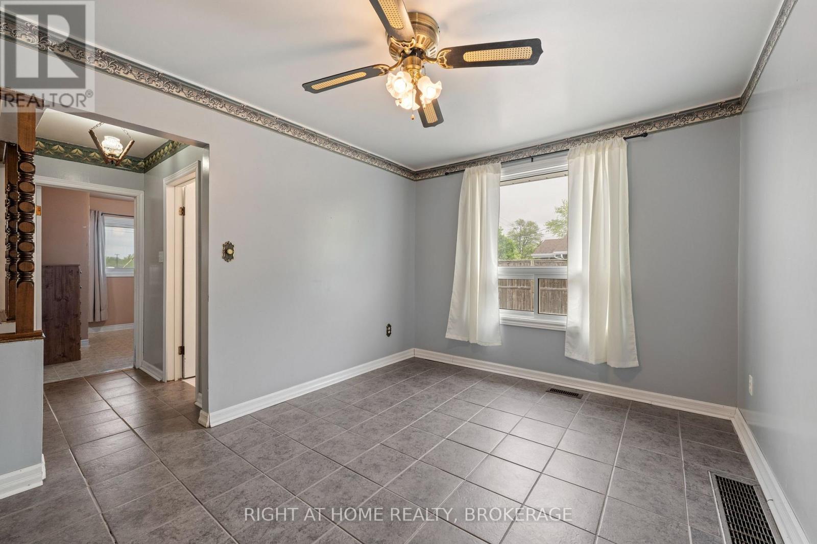 133 Quaker Road, Welland, Ontario  L3C 3G3 - Photo 24 - X13175282