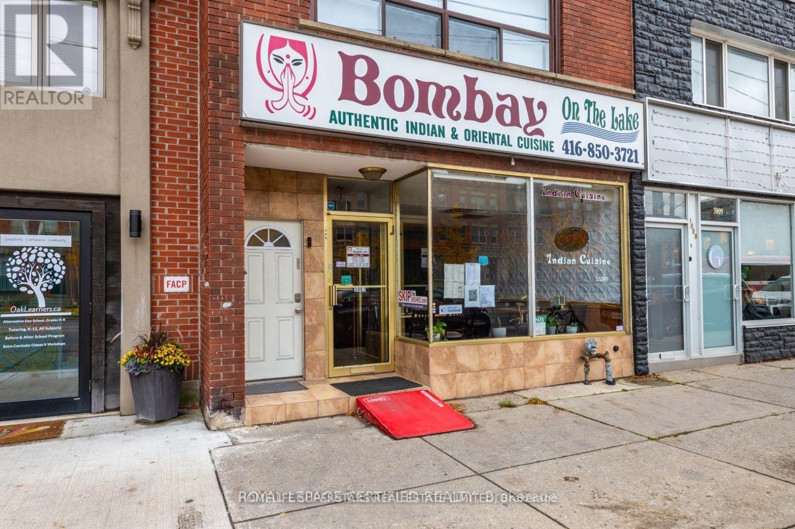 3007 LAKE SHORE BOULEVARD W, Toronto, Ontario