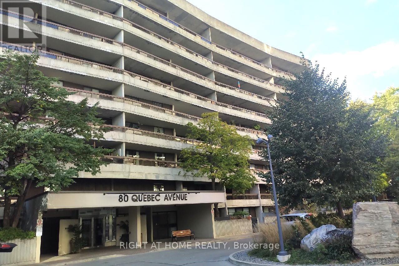 607 - 80 QUEBEC AVENUE, Toronto, Ontario