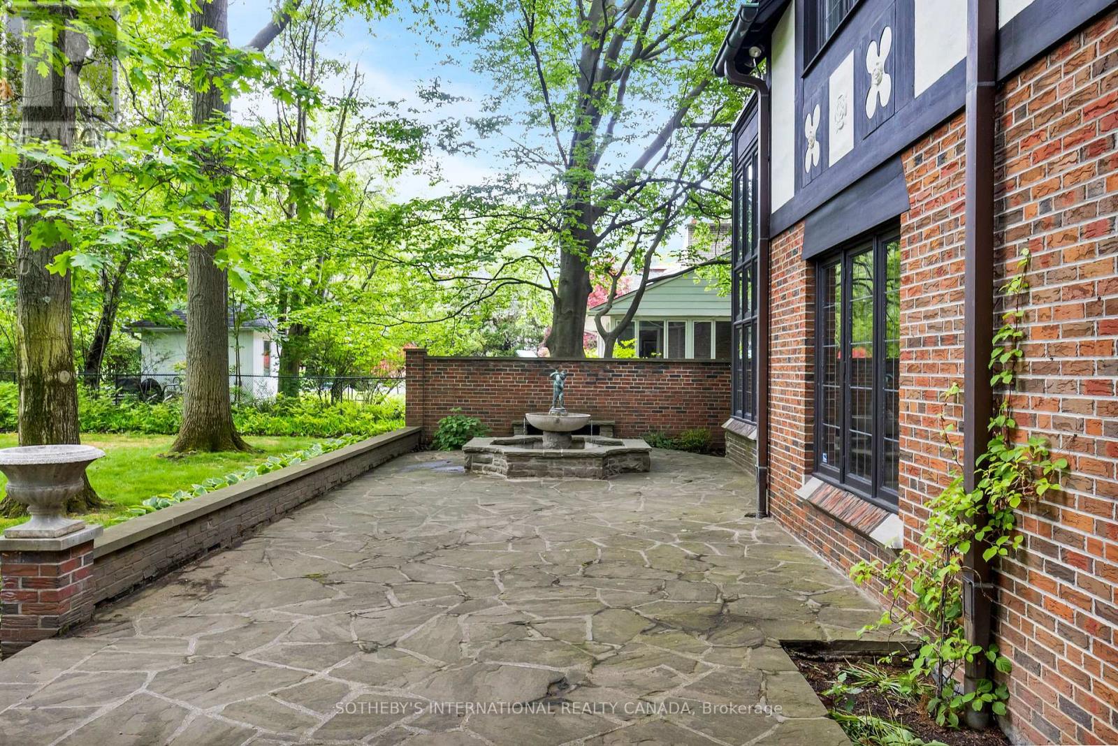 38 Edenbrook Hill, Toronto, Ontario  M9A 3Z6 - Photo 19 - W13174856