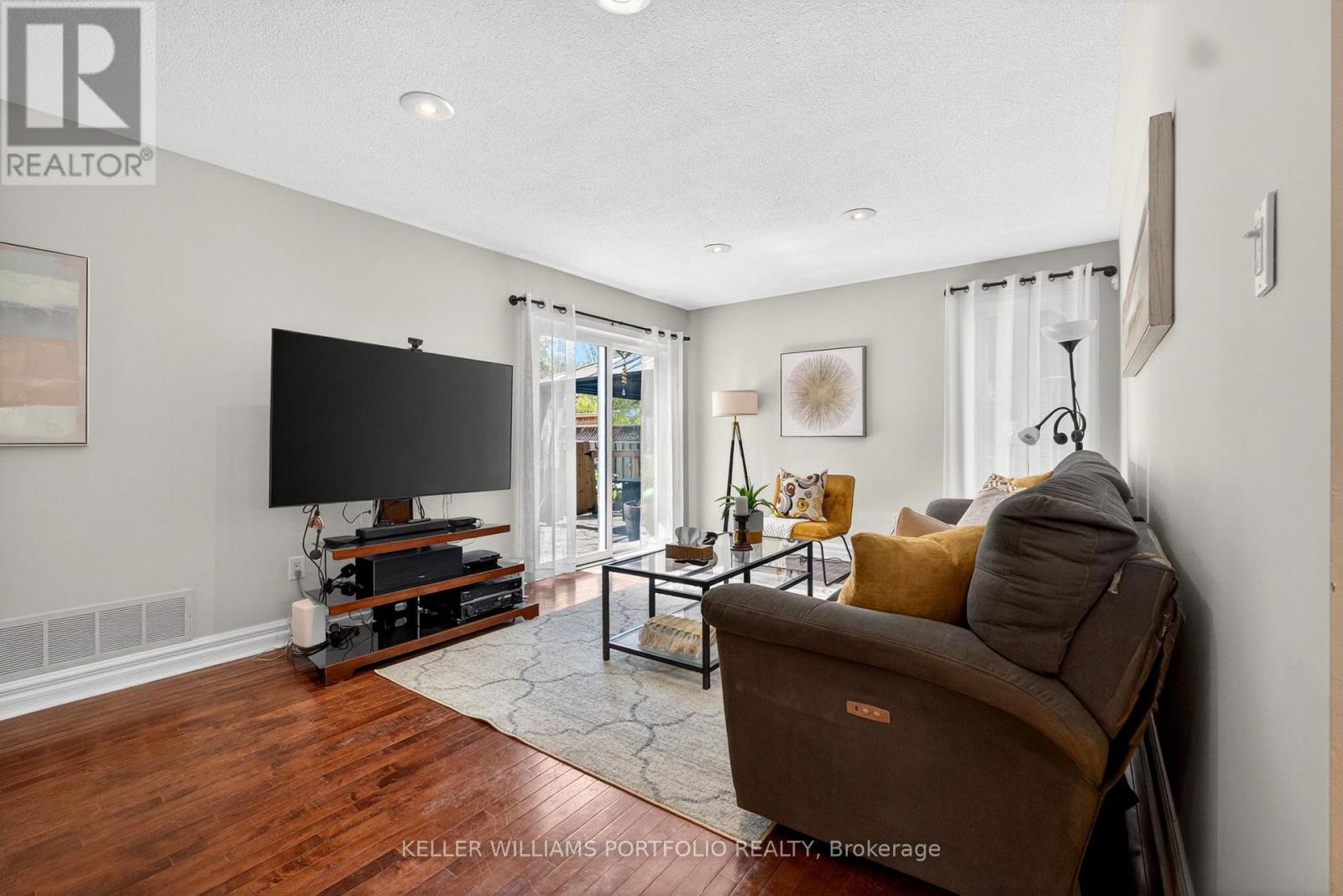 38 Laurelcrest Street, Brampton, Ontario  L6S 2R4 - Photo 13 - W13174954
