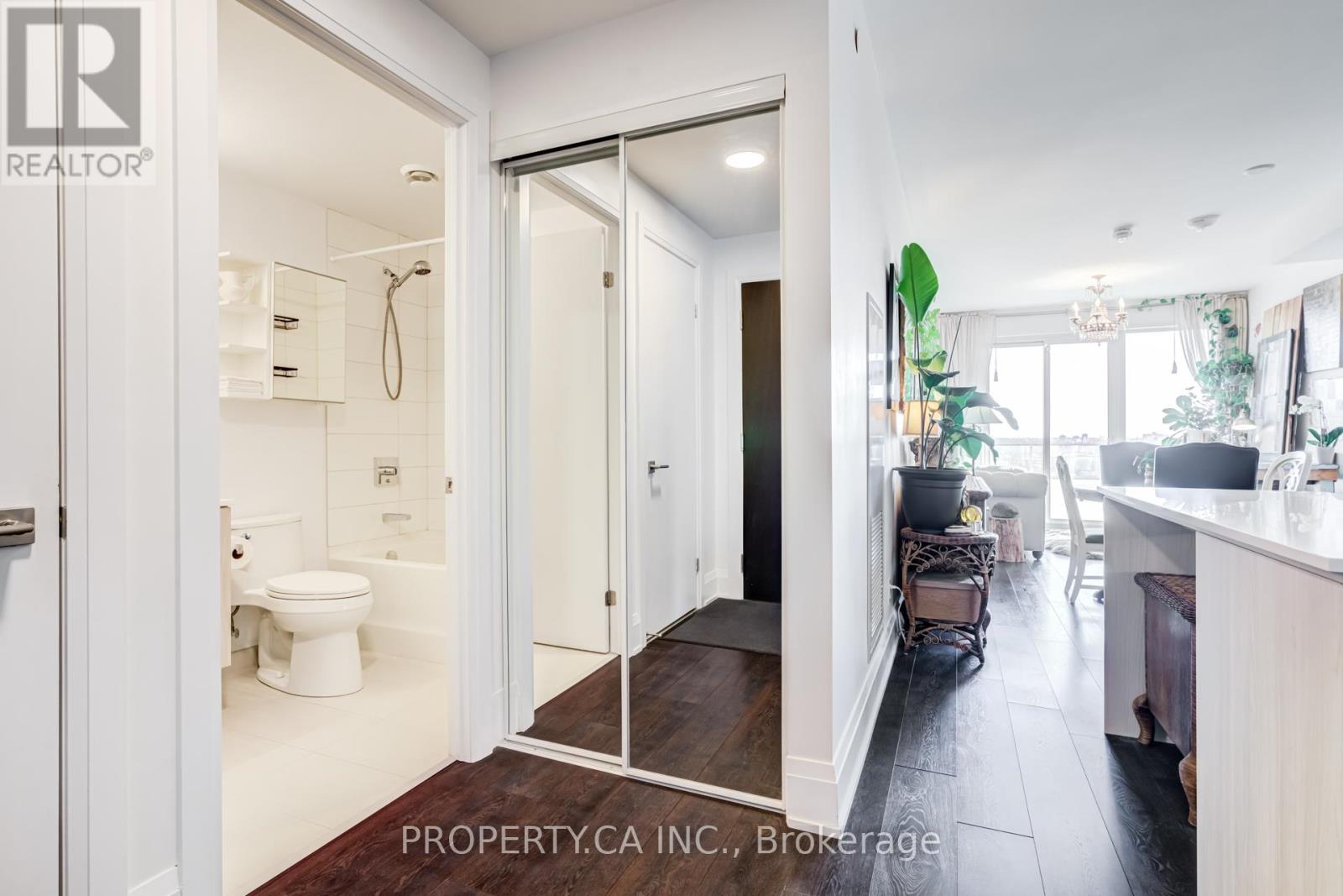 1406 - 20 Brin Drive, Toronto, Ontario  M8X 1Y6 - Photo 4 - W13175032
