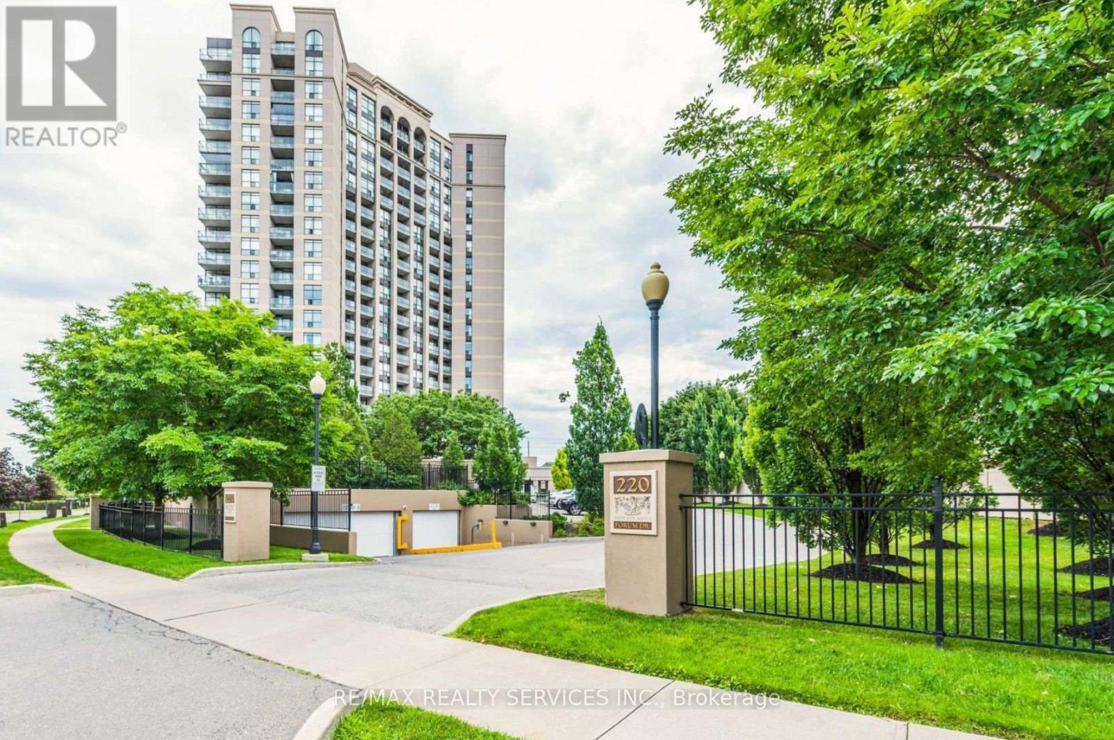 202 - 220 Forum Drive, Mississauga, Ontario  L4Z 4K1 - Photo 2 - W13175064