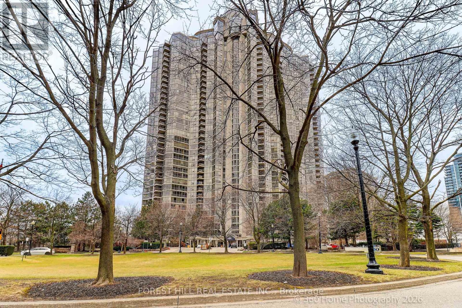 204 - 45 KINGSBRIDGE GARDEN CIRCLE, Mississauga, Ontario