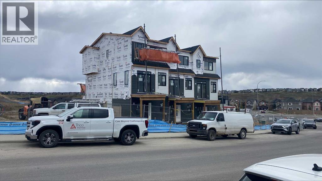 802, 4 Sage Hill Rise NW, Calgary, Alberta  T3R 2N1 - Photo 2 - A2314479