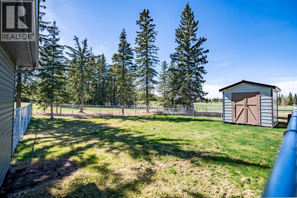 112 Meadow Ponds Drive, Rural Clearwater County, Alberta  T4T 2A2 - Photo 4 - A2293261