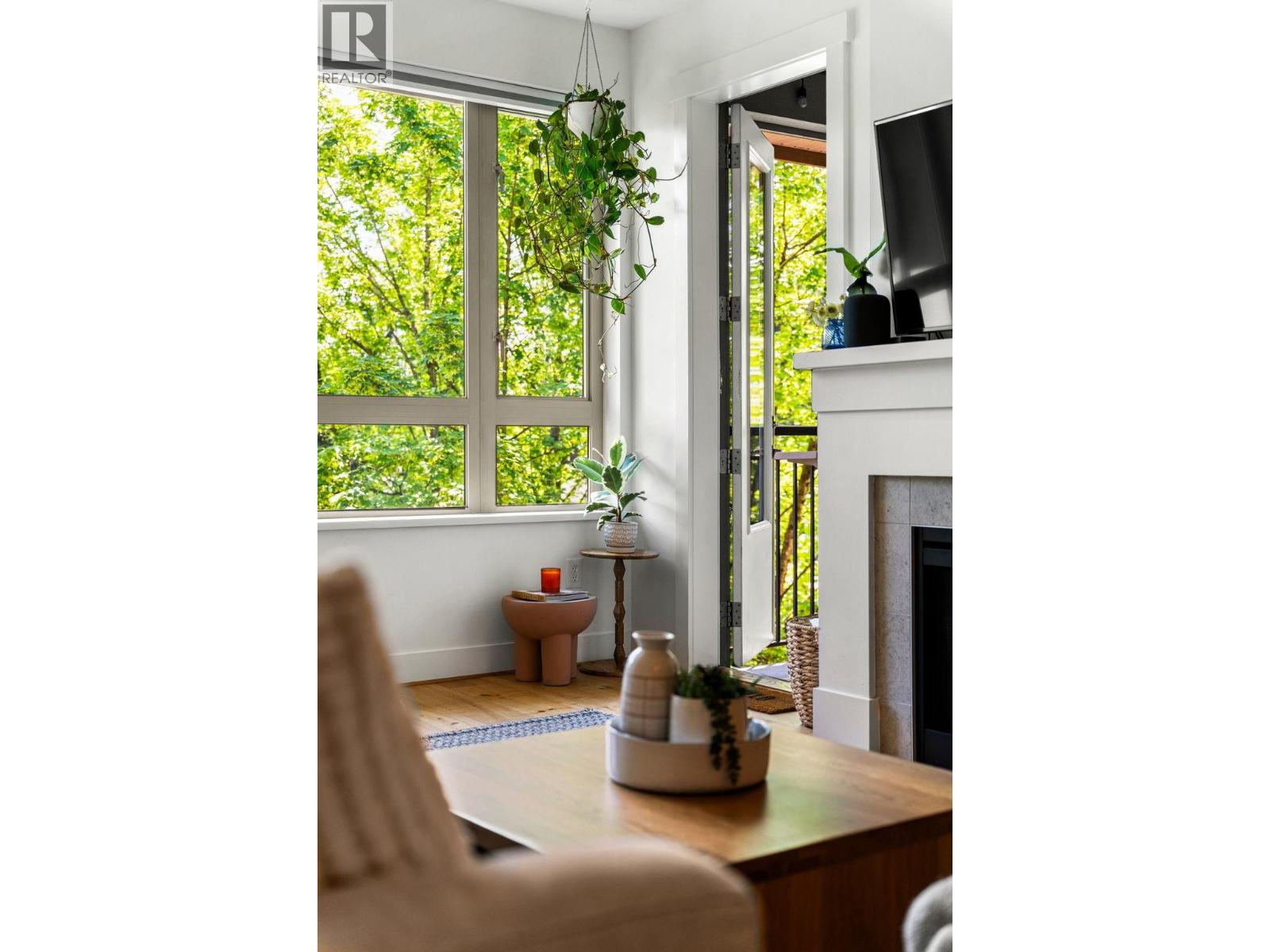 412 2601 Whiteley Court, North Vancouver, British Columbia  V7J 2R7 - Photo 10 - R3127974
