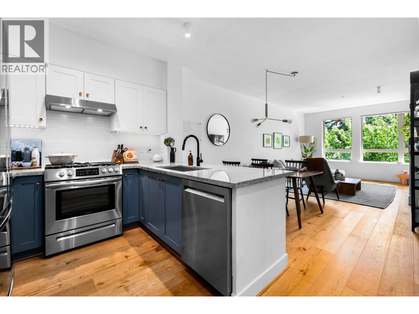 412 2601 Whiteley Court, North Vancouver, British Columbia  V7J 2R7 - Photo 12 - R3127974